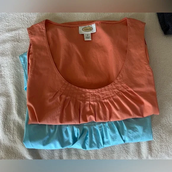Talbots Classic Coral Sleeveless Pleated Scoop-Neck Shell Size 12. - Picture 3 of 3